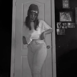 Meet your Posher, Madison